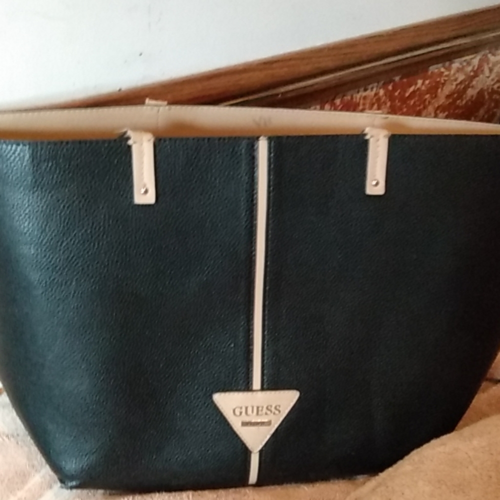 Guess eat 1981 purse